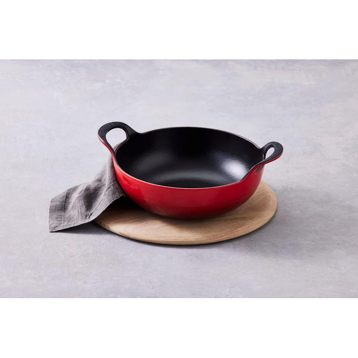 Набір посуду Balti Dish Le Creuset з чавуну, 2.7 л, 24 см, червоний (20142240900460)