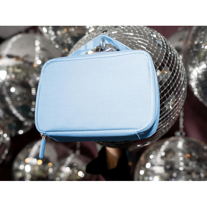 Термосумка reisenthel thermocase Twist Powder Blue для косметики, ліків та перекусів, водовідштовхувальна, компактна охолоджуюча сумка