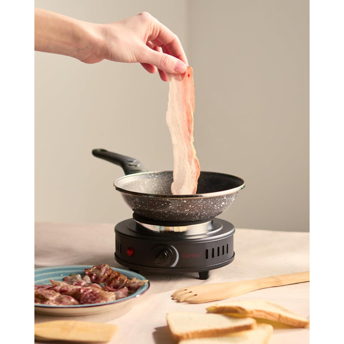 Електрична плитка Girmi PE26 з чавунною поверхнею, 1500 Вт, 5 температурних режимів, діаметр 18,5 см, чорна