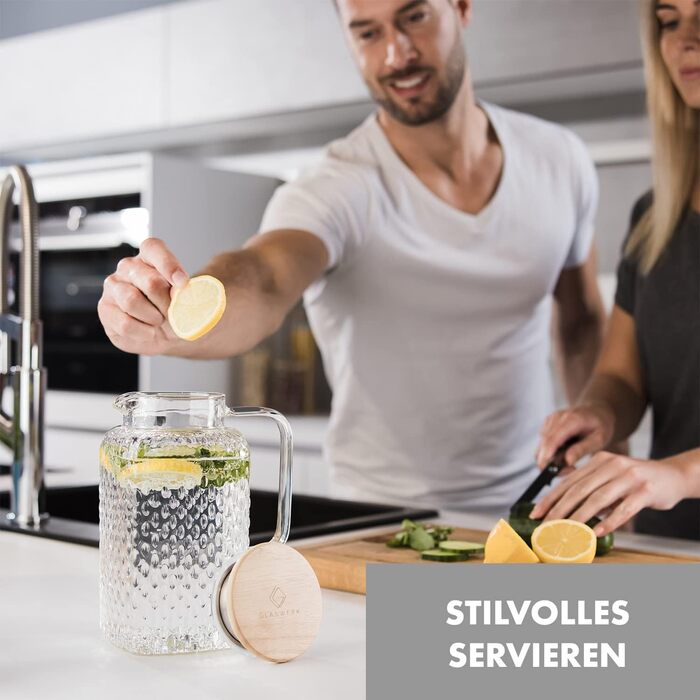 Скляна карафа з кришкою та ситом (1,5 л) - глечик для води з кришкою, з міцного боросилікатного скла