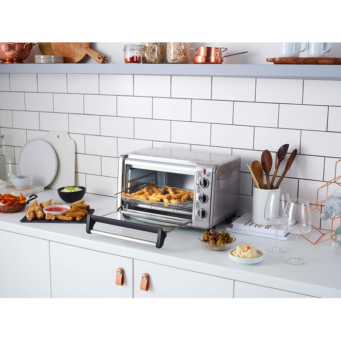 Мультифурна Russell Hobbs Airfryer Express 20л (5-в-1: фритюрниця, міні-піч, гриль, тостер, підігрів) з набором аксесуарів 26680-56