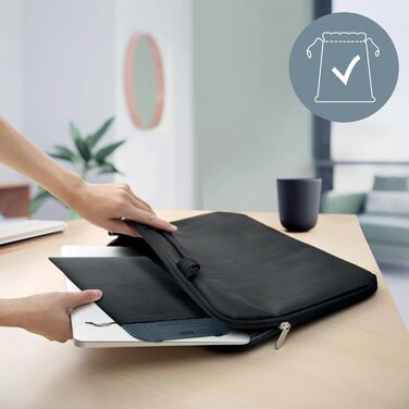 Підставка для ноутбука Leitz Ergo, регульована по висоті, для ноутбуків 13'-15', з 80% переробленого пластику, 6 положень висоти та кута, компактна, 100% перероблювана, алюміній Ultra-Flat, темно-сірий