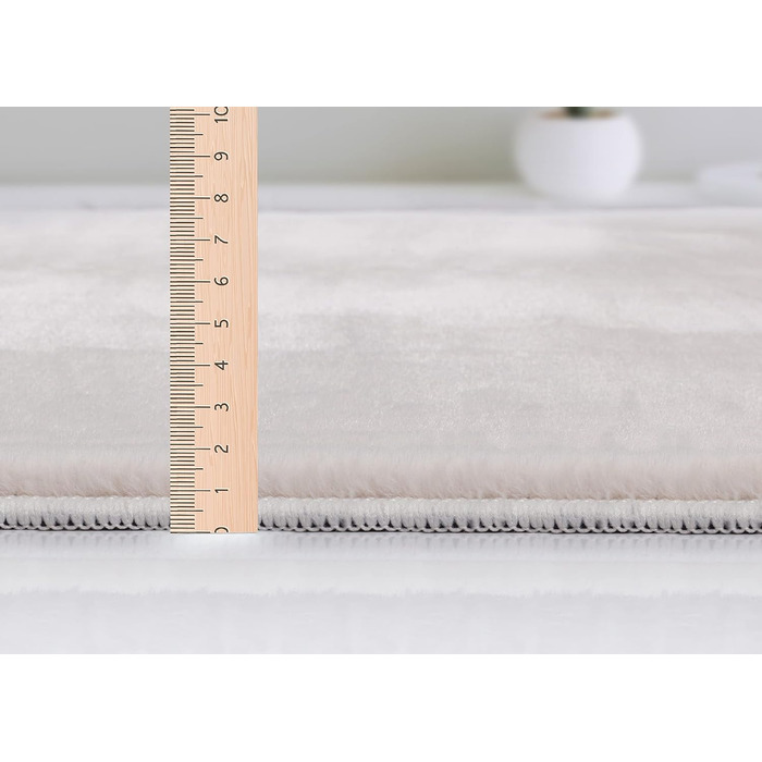 Хутряний килимок Mia's Luna, м'який та елегантний, миється, підходить для теплої підлоги, сертифікований Oeko-Tex (50x100 см, бежевий)