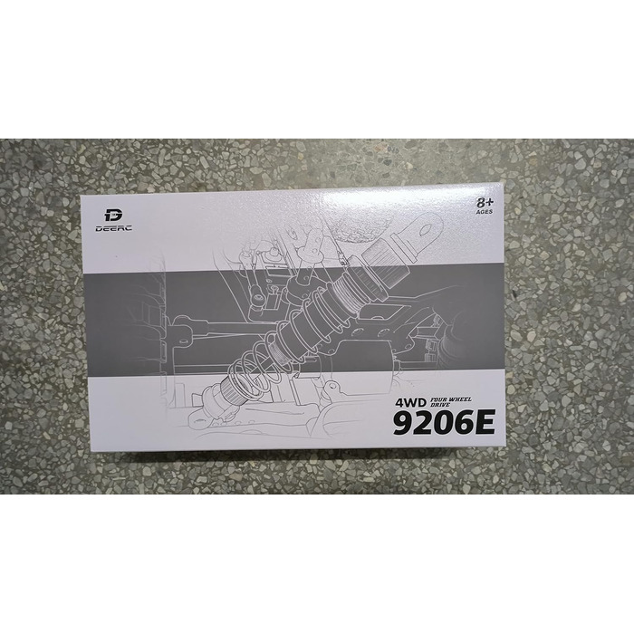 Радіокерований позашляховик DEERC 9206E 1:10 4WD, 48 км/год, 2 акумулятори, для дітей та дорослих