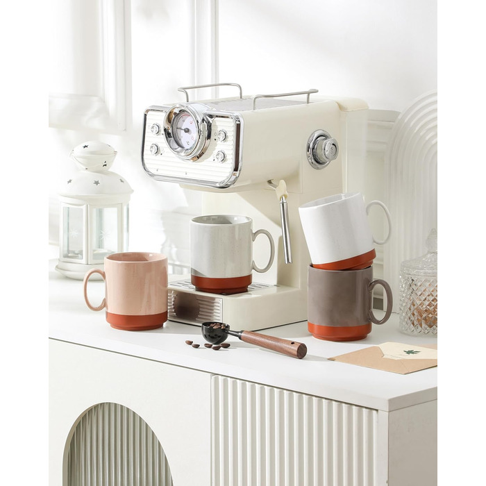 MALACASA Набір посуду з 24 предметів для 6 осіб, керамічний сервіз з реактивною глазур'ю, тепла колірна гамма. Включає: 6 тарілок для їжі, 6 тарілок для десерту, 6 супових тарілок, 6 мисок для мюслі. Колір: білий з коричневим низом (4 чашки для кави, бага