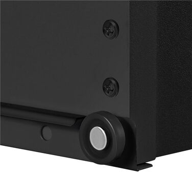 Нічний столик Yaheetech з 3 висувними ящиками, 2 розетками AC та 2 USB-портами, чорний колір. Підходить для спальні/вітальні.