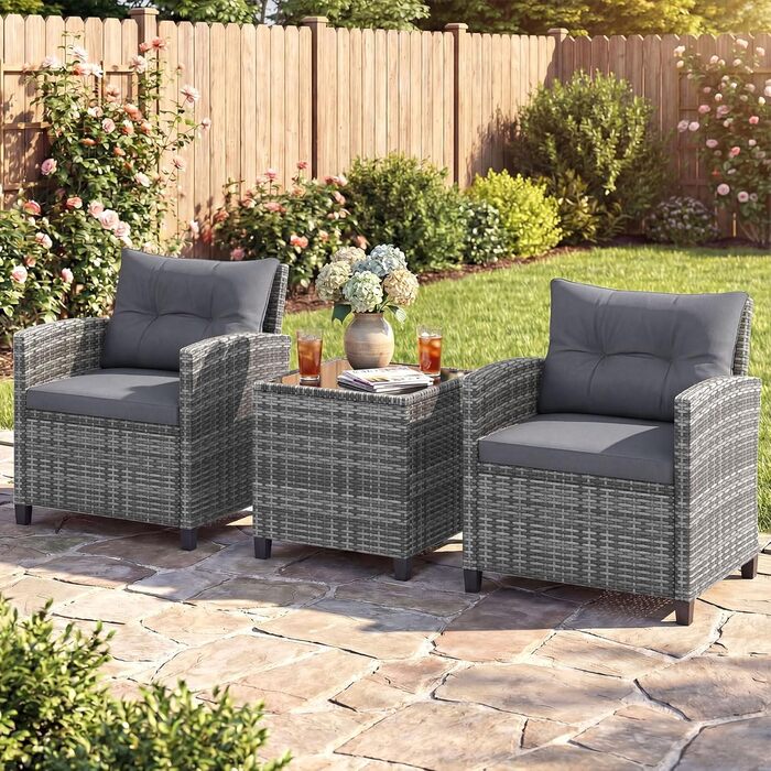 Садовий набір меблів COSTWAY з ротангу, 3 предмети: 2 крісла, стіл із загартованим склом, подушки. Меблі для балкона та тераси на 2 особи, сірий