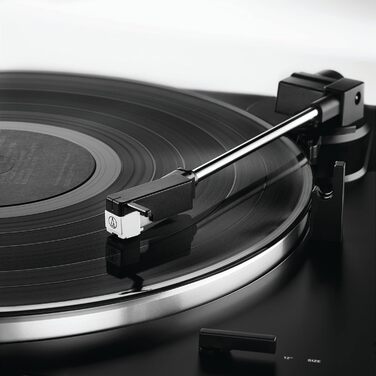 Програвач вінілу Audio-Technica LP60XBTBK з Bluetooth, автоматичний, ремінний привід, чорний, аналоговий стерео