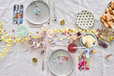 Набір дитячого посуду ZWILLING Kinderbesteck-Set, 4 предмети, з мотивами лицарів, для дітей від 3 років, нержавіюча сталь 18/10, сріблястий, без пластикової упаковки