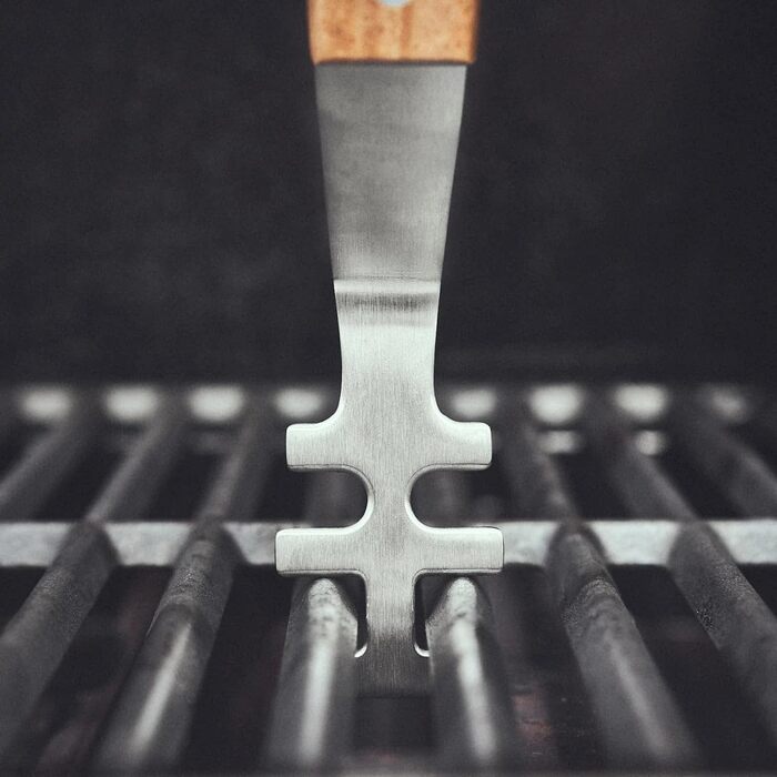 Набір гриль-посуду BURNHARD 5 предметів, 42 см, акацієве дерево, нержавіюча сталь, аксесуари для грилю (щипці, лопатка, виделка, щітка, знімач решітки)