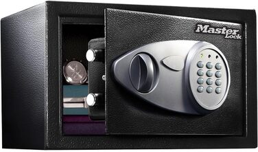 Сейф Master Lock з електронним кодовим замком, 16 літрів, 22 x 35 x 27 см