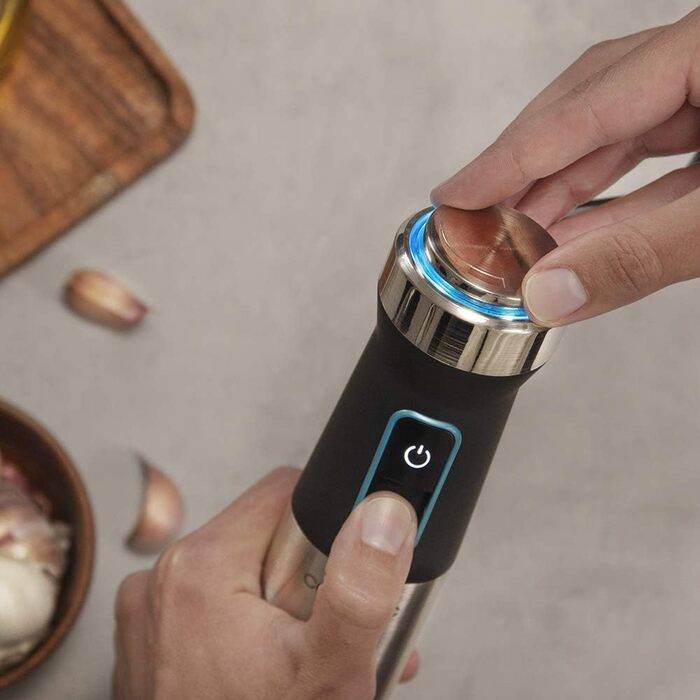 Блендер Cecotec Stabmixer Power TitanBlack 1500 XL Cream&Crush - 1500 Вт, технологія CrossBlades, титанове покриття, 4 аксесуари