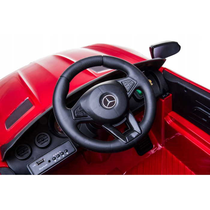 Дитячий електромобіль Mercedes AMG GTR зі шкіряним салоном, EVA