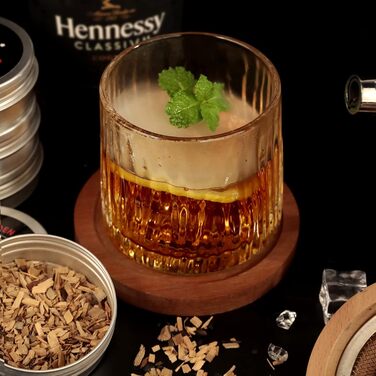 Набір для копчення коктейлів з ліхтариком: кулінарна факелка для коктейлів, віскі, напоїв, копчення та кемпінгу. 4 смаки дерев'яної стружки.