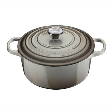 Каструля / жаровня з кришкою 20 см, мускатний горіх Le Creuset