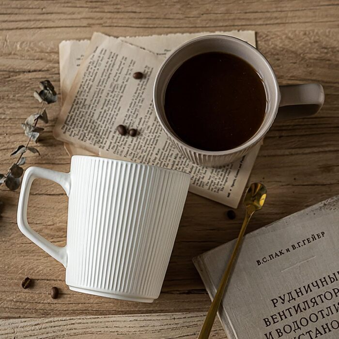 Набір кавових чашок 4 шт. - 500 мл - Матова кераміка - Набір чашок для кави та чаю - Мікрохвильова безпека, зручна ручка