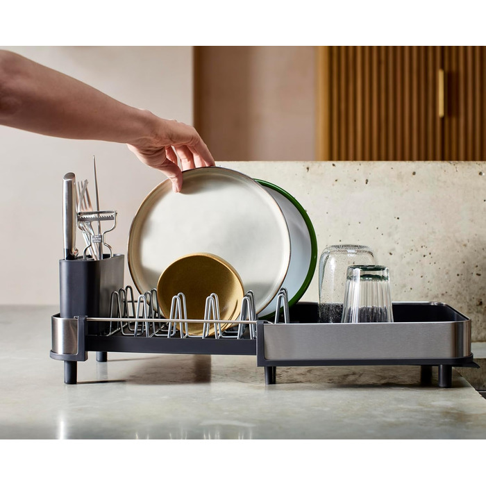 Сушарка для посуду Joseph Joseph Extend Slim з нержавіючої сталі, висувна, компактна, з підставкою для столових приборів та поворотним зливом, сіра
