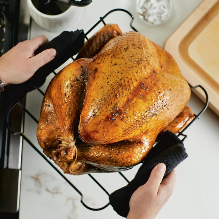 Сковорода-гриль KitchenAid з виливом, квадратна, 29 см, з антипригарним покриттям, чорна