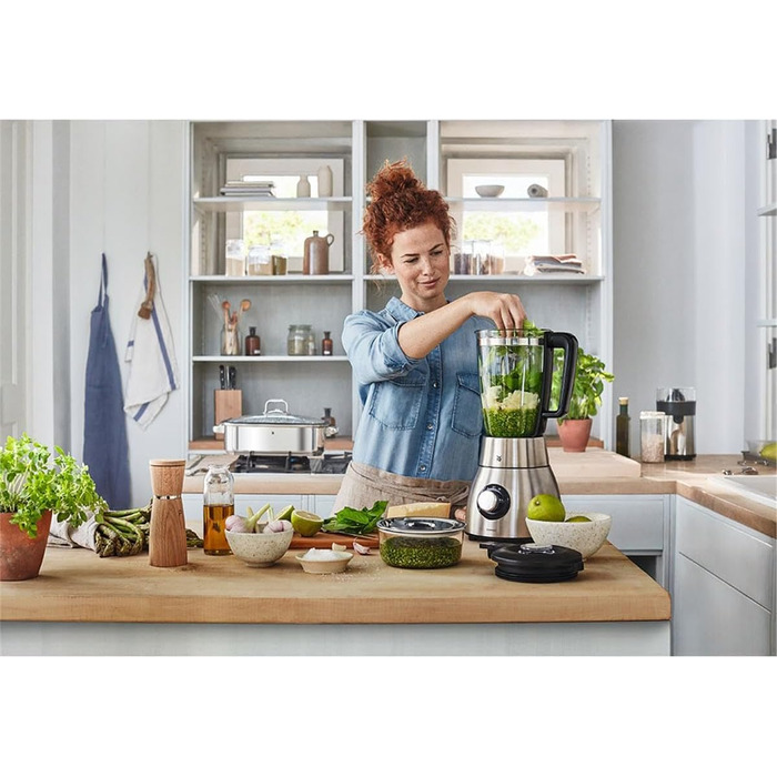 Високопродуктивний блендер WMF Kult Pro з двигуном 25 000 об/хв, 1400 Вт, скляний глечик 1.8 л, функція приготування смузі, подрібнення льоду та інтервальний режим