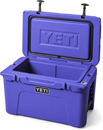 Холодильник YETI Tundra 45, колір Ultra Marine Violet