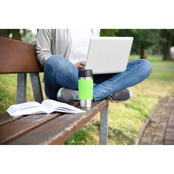 Термокружка Emsa Travel Mug Classic 360 ml, жовта, з рукавом, Quick-Press, 360° відкриття