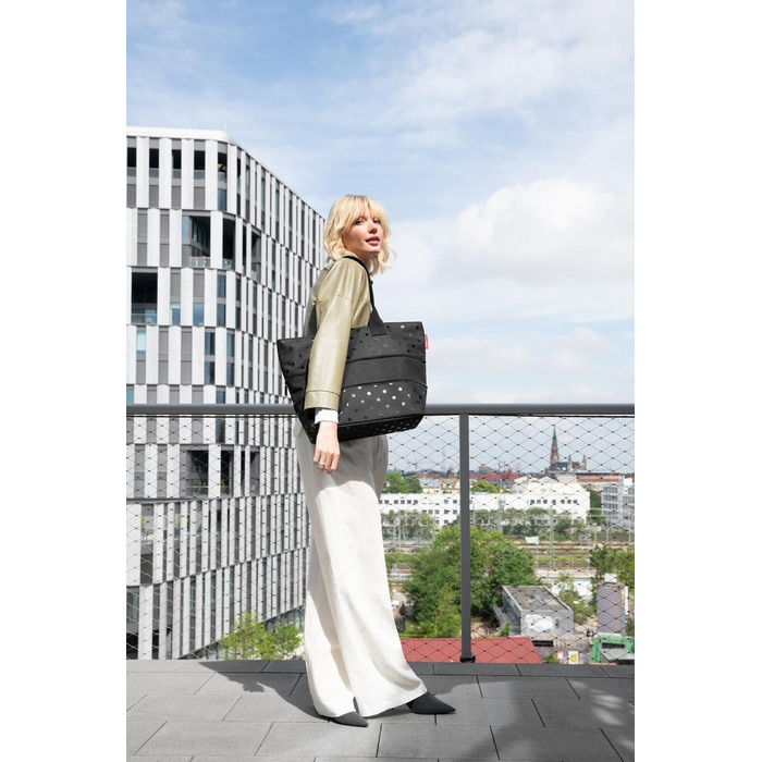 Сумка-шопер Reisenthel Shopper E1 - велика містка сумка для покупок, чорний колір, глянцевий принт Dots