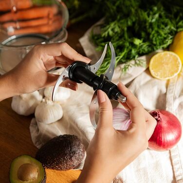 Подрібнювач Cecotec ChopBeat 2000 Vindaloo Glass 500W: Скляна чаша, 4 леза, 2 швидкості