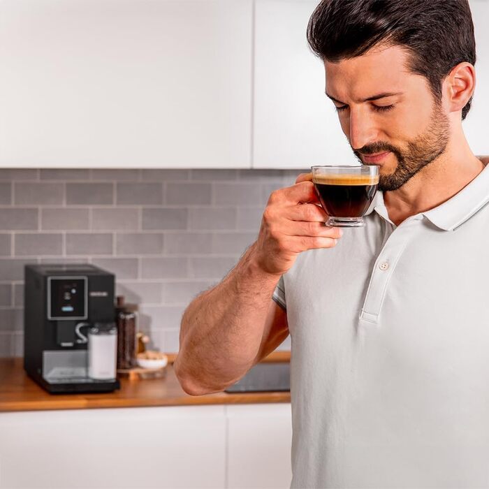 Кавомашина автоматична Cecotec Cremmaet Compactccino 19 Bar з термоблоком, Wi-Fi, меле каву, 1,1 л резервуар для води, 400 мл молока (Black Silver)