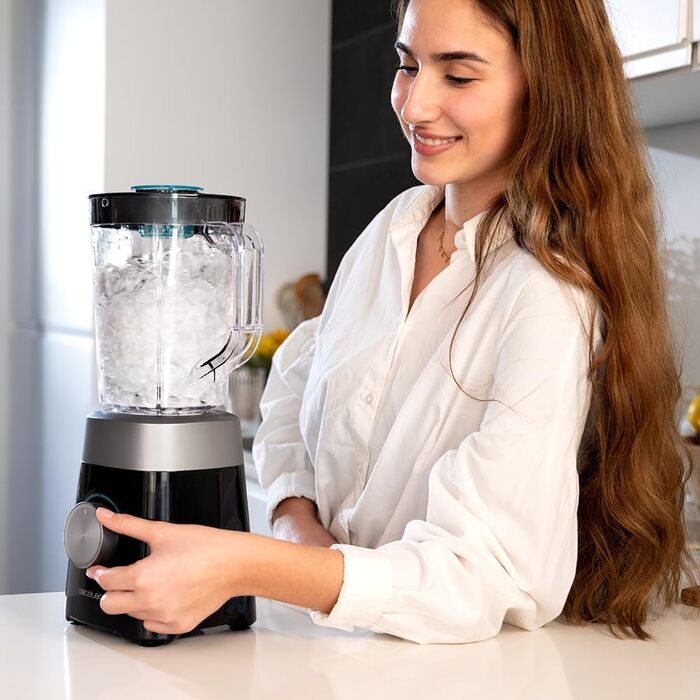 Стаціонарний блендер Cecotec Power Black Titanium 2500MAX Go - 2500 Вт, титанове покриття, 1.8 л, 5 швидкостей, пляшка