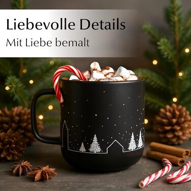 Набір чашок Miamio на Новий Рік, 4 шт, 500 мл (чорні) / Кавові чашки для святкування, мінімалістичний зимовий дизайн, подарунок на Новий Рік, безпечні для миття в посудомийній машині та використання в мікрохвильовій печі – Зимова колекція