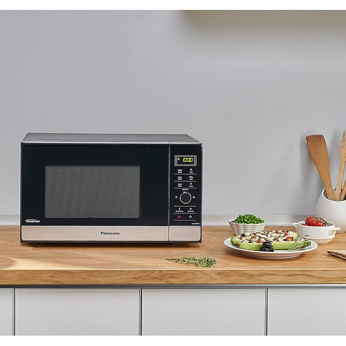 Мікрохвильова піч Panasonic NN-GD35HBGTG з грилем та функцією пару (23 л, 1000 Вт, чорна) комбінована, для приготування на пару та розігріву піци