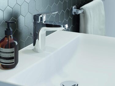 Змішувач для ванної кімнати Ideal Standard Ceraflex настінний з одноважільним керуванням, витяжка 160 мм, регульовані S-з'єднання, водозберігаюча картридж CLICK, хром (з набором для душу, без тримача для душу, хром)