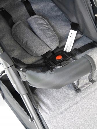 Дитячий прогулянковий візок Baby-Coo City, чорний, металевий каркас, з амортизаторами