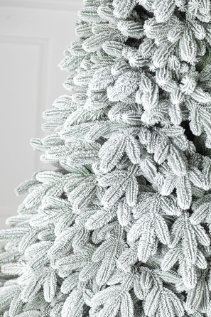 Ялинка лита 'Лапландська' ЗАСНІЖЕНА 2,50м