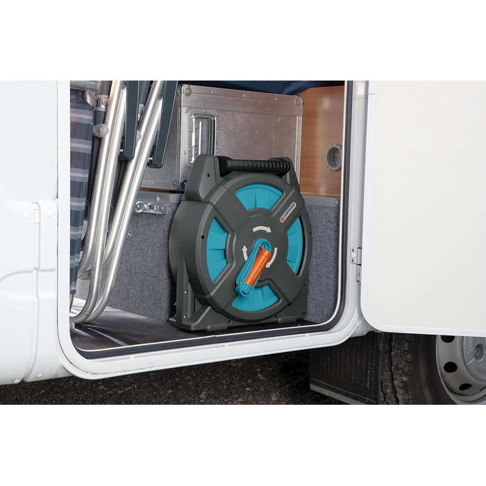 Набір Gardena Classic 15: шланг 15 м, касета для шланга, для кемпінгу, автодому, спорту, адаптери