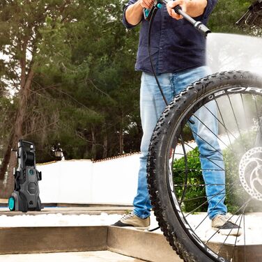 Мийка високого тиску Cecotec HydroBoost 2400 AdvanceCleany 2400 Вт для дому, саду та авто, 180 бар, алюмінієвий насос, 480 л/год + насадки