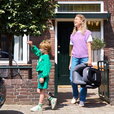 Автокрісло Bebeconfort Disney Hera i-Fix Miss Minnie для дітей 3,5-12 років (100-150 см), з регульованим підголівником