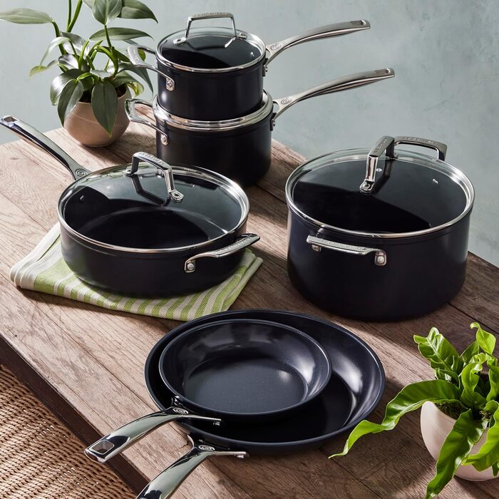 Набір сковорідок LE CREUSET Ceramic 20/26 см (10 предметів)