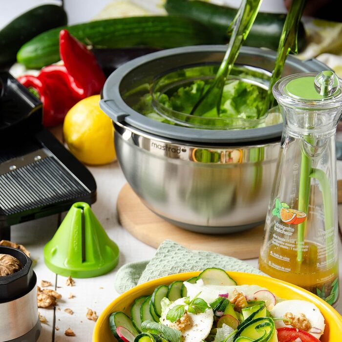 Набір міксерів Mastrad з нержавіючої сталі (3 шт.): 1,5L / 3L / 5L - салатниці з прозорим кришкою та ручками, для змішування, випічки, приготування та зберігання продуктів, придатні для миття в посудомийній машині
