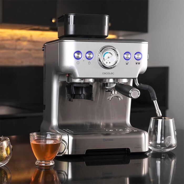 Еспресо-кавомашина Cecotec Cumbia Power 20 Barista Aromax - 2900 Вт, 2 системи нагріву, 20 бар, манометр