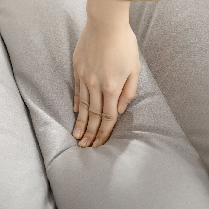 Крісло, поворотне, з регульованою спинкою, з імітацією шкіри, сталевий каркас, світло-сіре, розміри 62 x 70 x 95 см