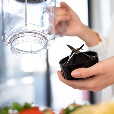 Стаціонарний блендер Cecotec Power Black Titanium 2500MAX Go - 2500 Вт, титанове покриття, 1.8 л, 5 швидкостей, пляшка