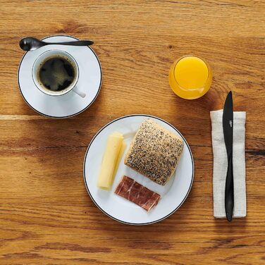 Mäser Nola: Кавовий сервіс на 6 осіб, 18-ти частинний, білий з чорним обідком. Комплект кавових чашок, тарілок і десертних тарілок