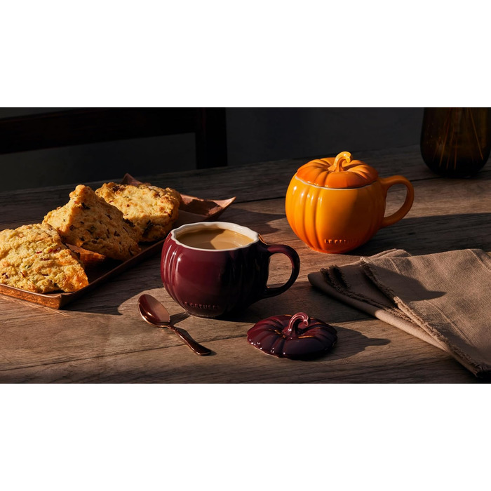 Кружка Le Creuset з кришкою, 400 мл, оливковий зелений (Leaf It To Me)