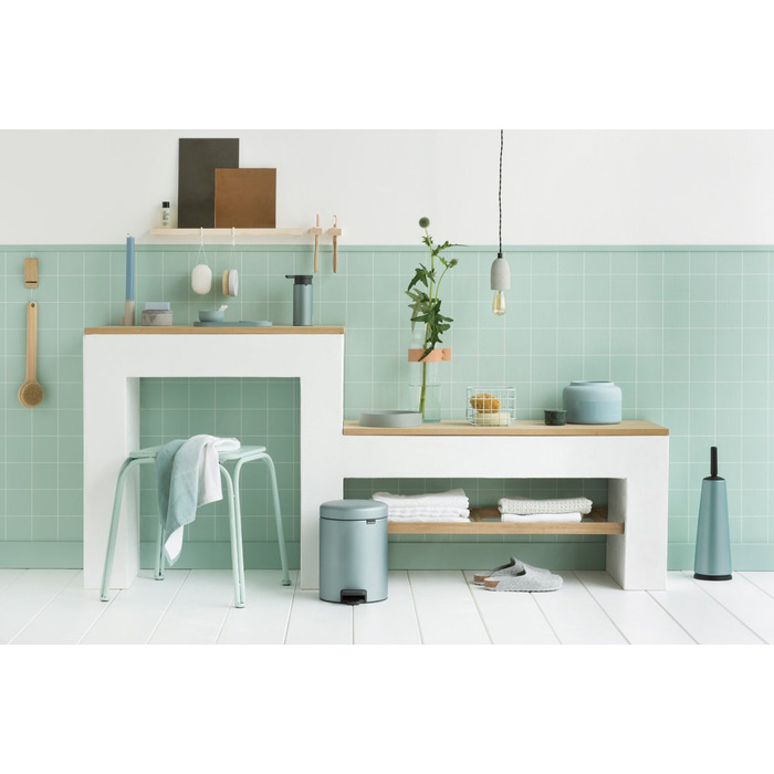 Педаль 5 л Сміттєвий контейнер Silent Mint Metallic NewIcon Brabantia