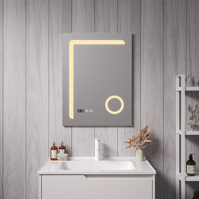 Дзеркало для ванної кімнати pro.tec LED Chambave з підсвічуванням, 3 кольори світла, вертикальне, для макіяжу, прямокутне, 60 x 80 см, срібне, антизапарююче, з лупою та годинником