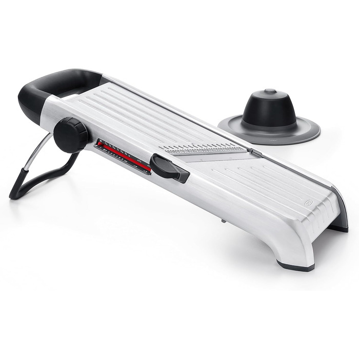 OXO Good Grips Професійний овочефруктрізак 2.0 з лезами з японської сталі, сірий, для кухні, Chef's (одинарний, нержавіюча сталь)