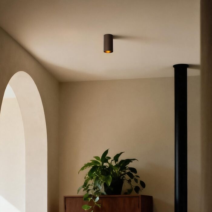 Світлодіодна лампа QAZQA Moderner Spot - світильник на стелю, настінний, для вітальні та спальні, бронзовий, GU10