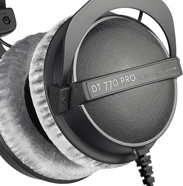 Студійні навушники-вкладиші beyerdynamic DT 770 PRO, закриті, дротові, 32 Ом, сірий