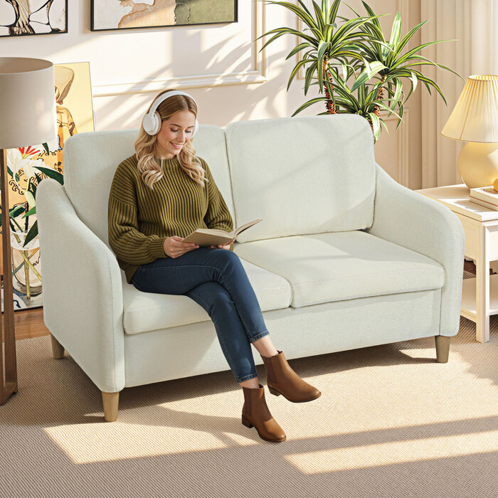 Диван на дво особи, компактний диван з імітацією в'язаного флісу шерпа, 137 см для вітальні, кремово-білий